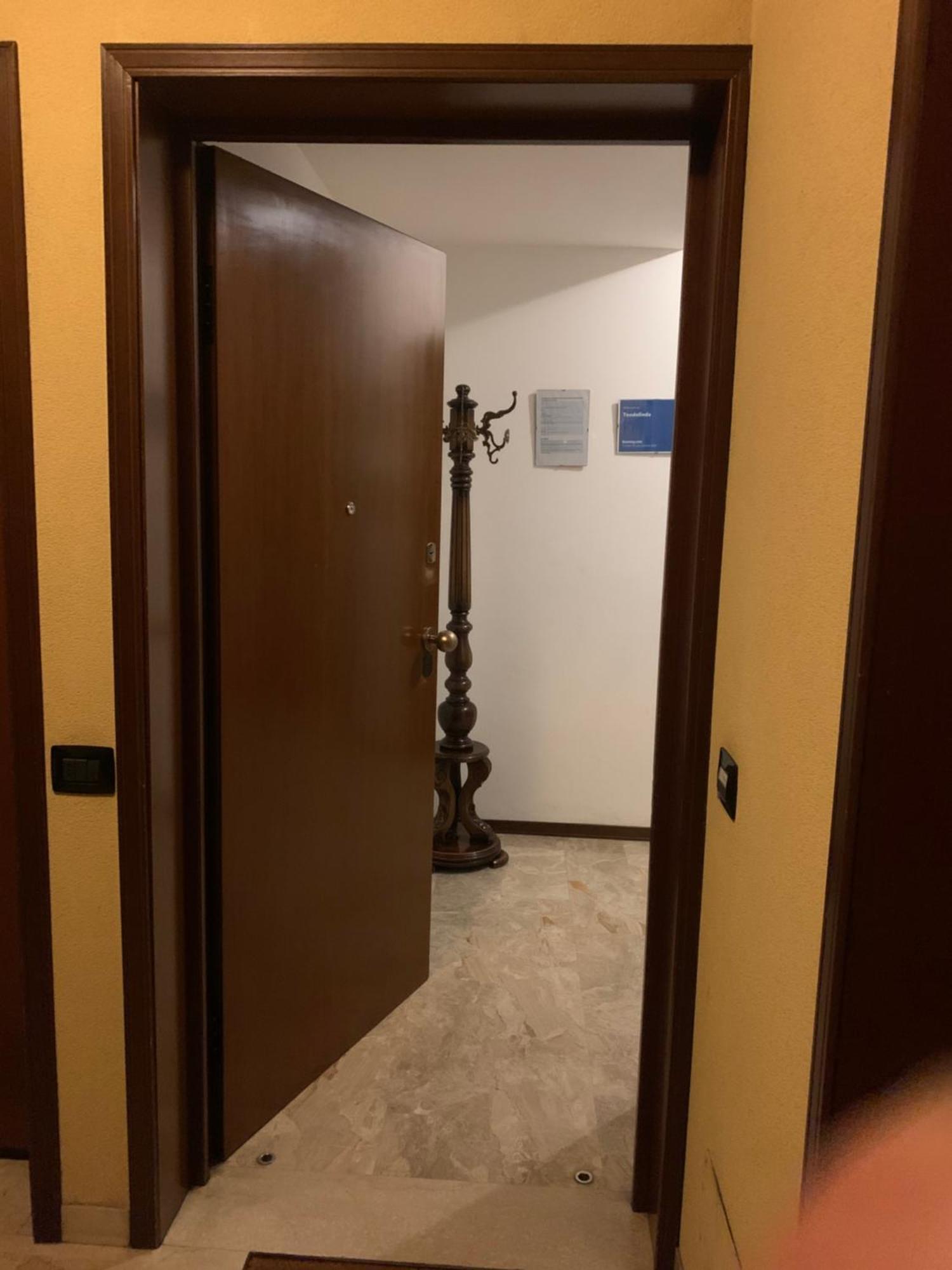 Appartamento Per Brevi Periodi "Teodolinda" Бергамо Екстериор снимка